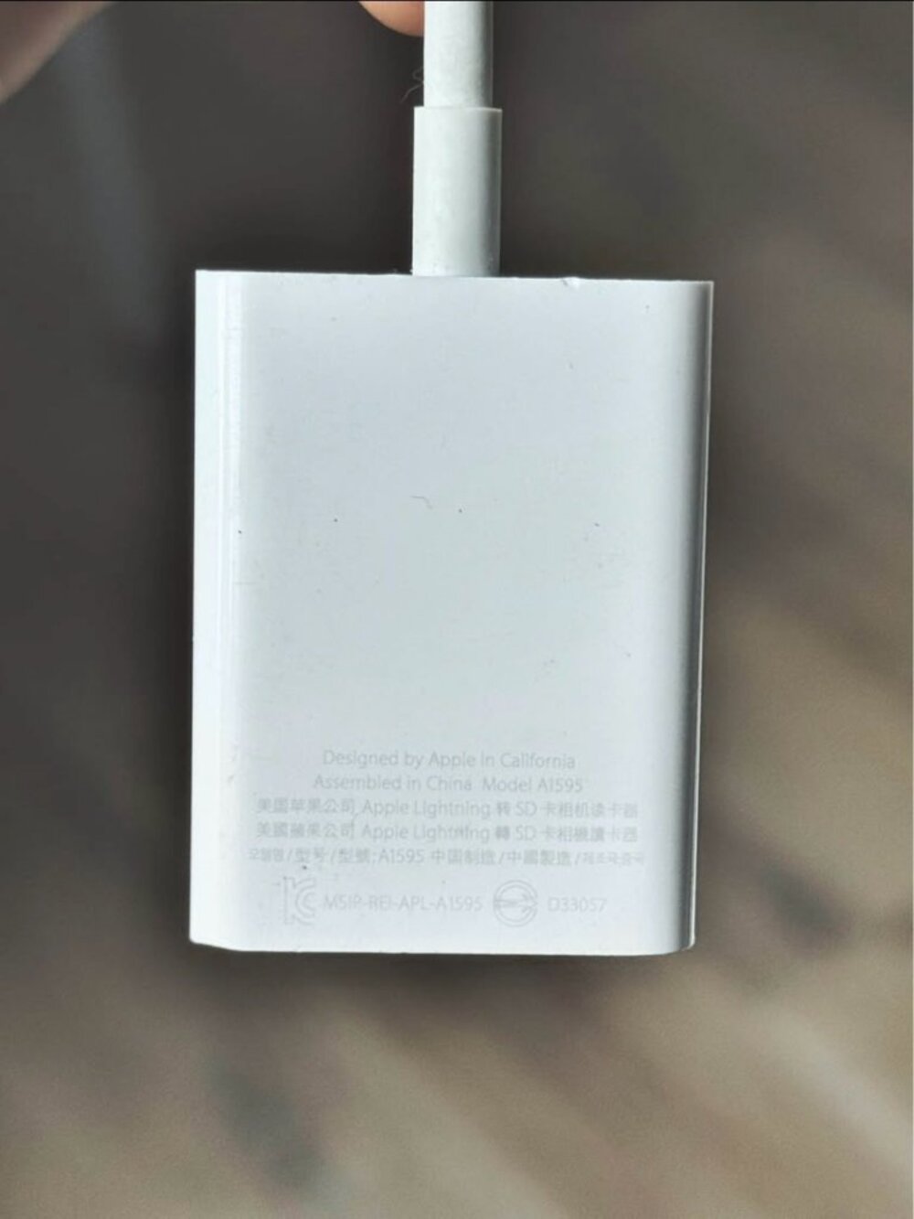 Apple Lightning to SD Card Camera Reader A1595